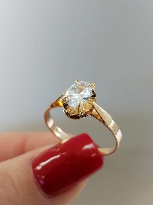 Anillo Oro Chatón