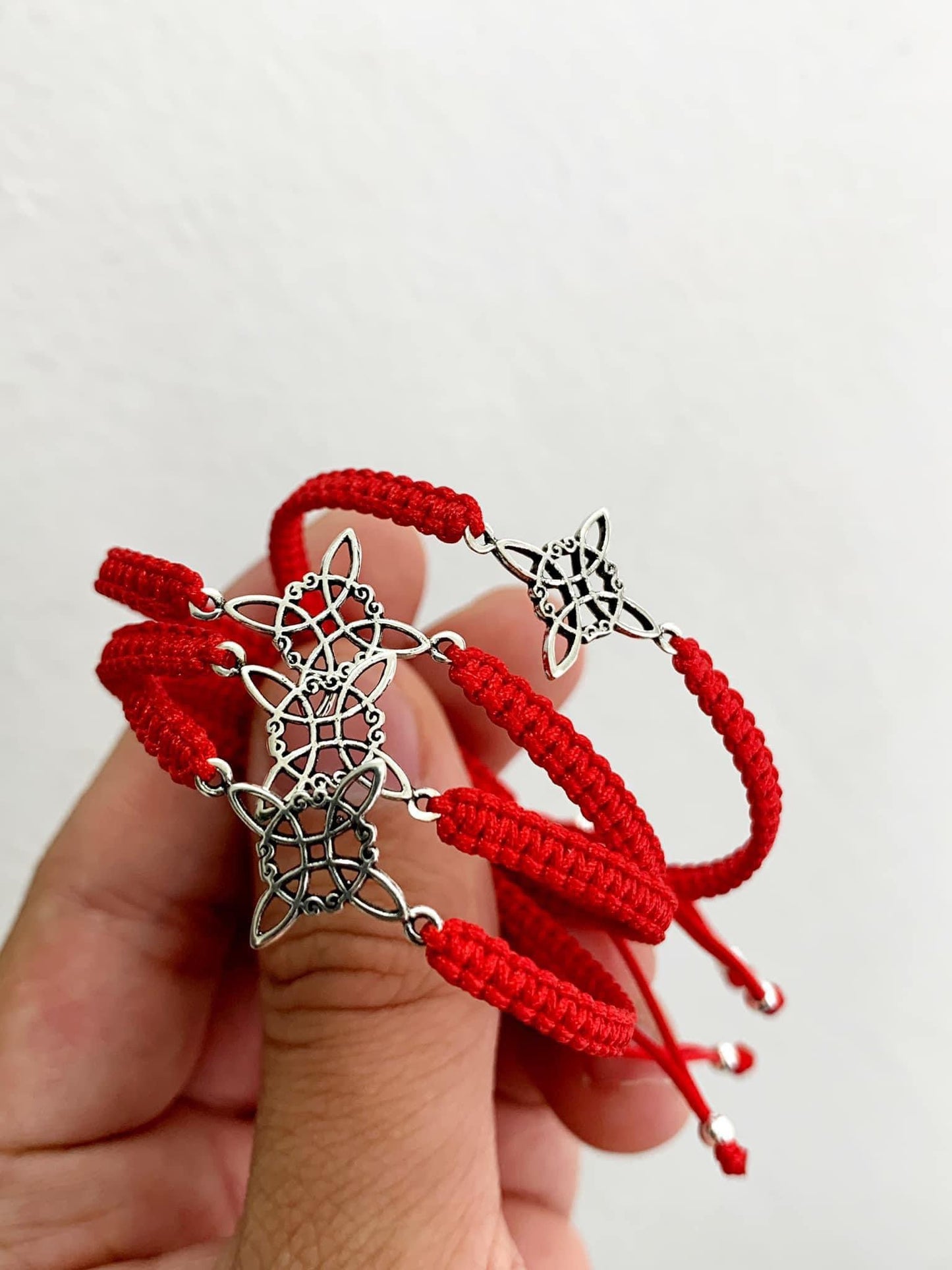 Pulsera Protección Nudo de Bruja